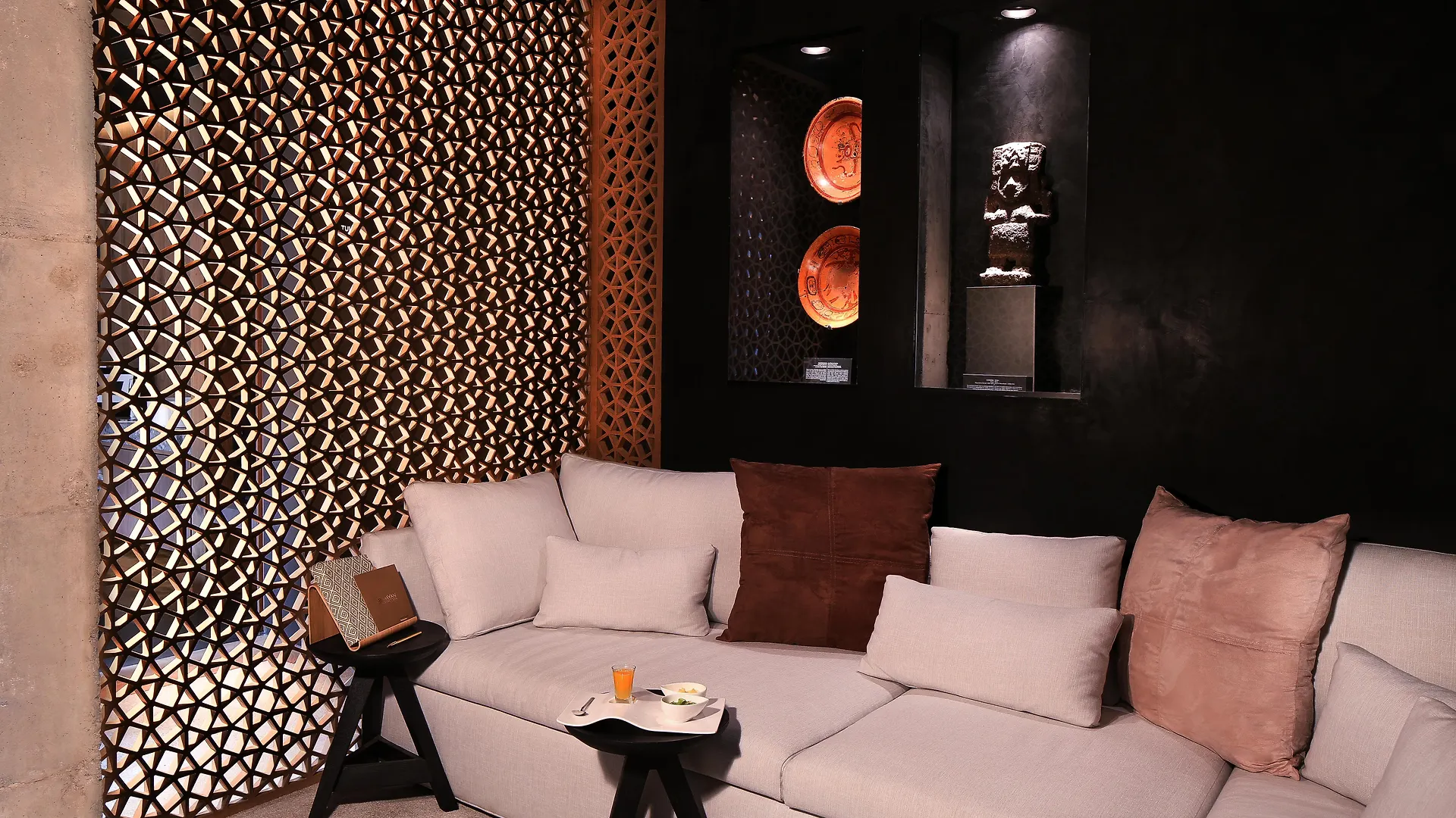 Claris Hotel & Spa Gl, A Small Luxury Hotel Of The World Барселона